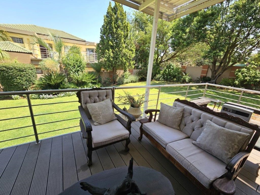 4 Bedroom Property for Sale in Kosmos Ridge North West